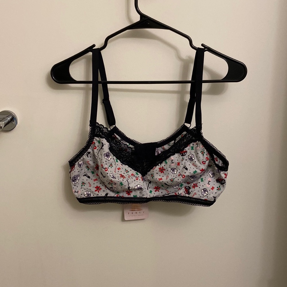 Savage x Fenty Christmas Bra